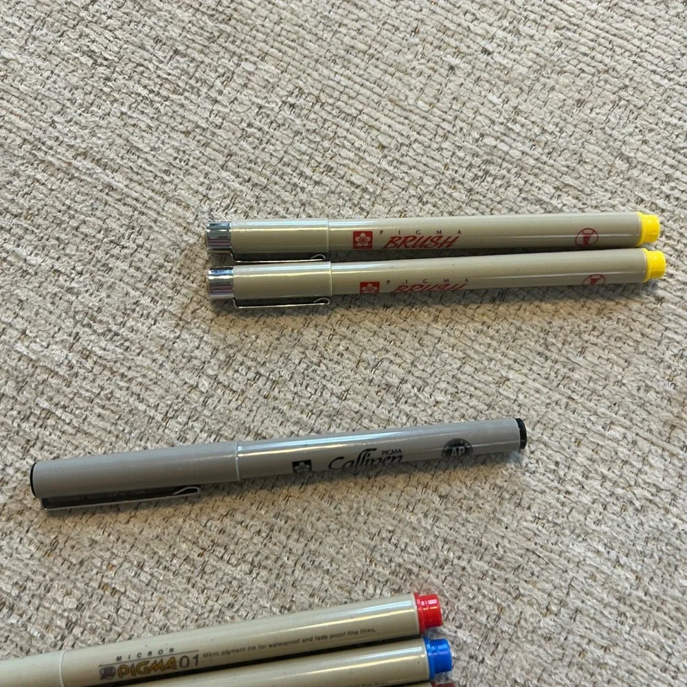 Creative Memories Scrapbooking Lot‎ Sakura Pigma Micron Pens Edgers Lot